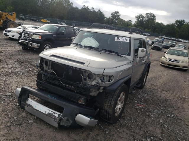 JTEZU4BF7AK009140 - 2010 TOYOTA FJ CRUISER  photo 2