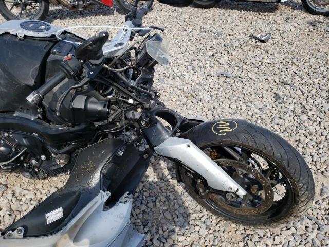 WB10594006ZN55046 - 2006 BMW K1200 R SILVER photo 9