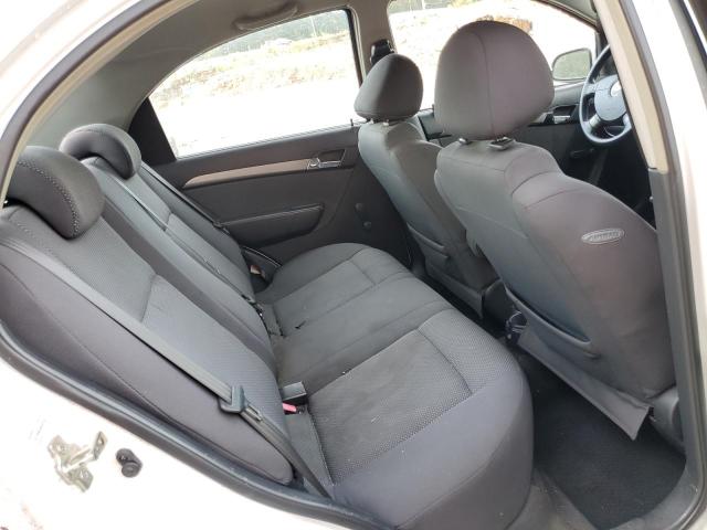 KL1TD56628B103146 - 2008 CHEVROLET AVEO BASE WHITE photo 6