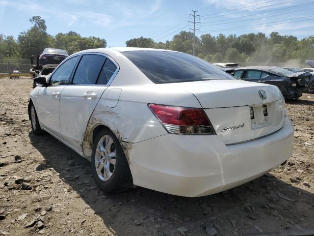 1HGCP26468A057955 - 2008 HONDA ACCORD LXP WHITE photo 3