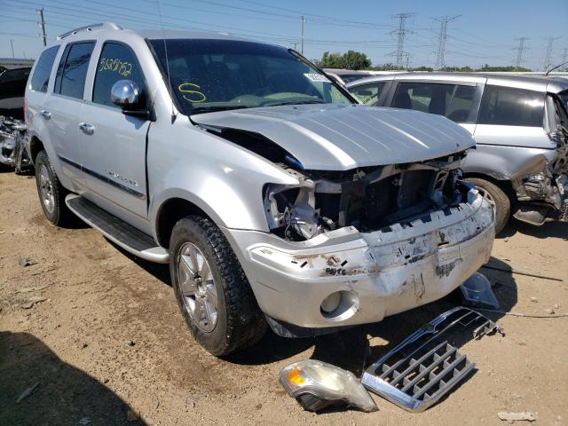 1A8HX58NX8F112642 - 2008 CHRYSLER ASPEN LIMI SILVER photo 1
