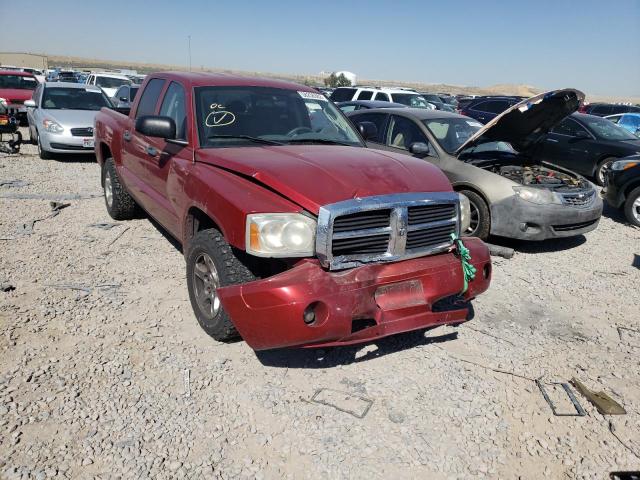 1D7HE48P17S261140 - 2007 DODGE DAKOTA QUA RED photo 1