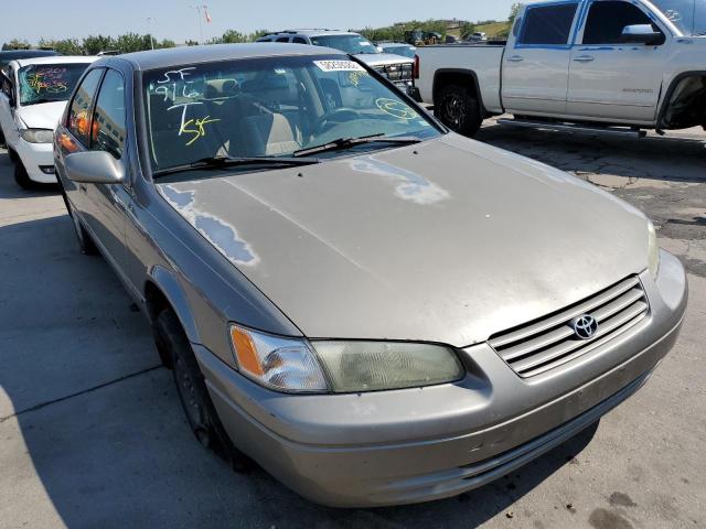 4T1BG22K5XU542045 - 1999 TOYOTA CAMRY CE BEIGE photo 1