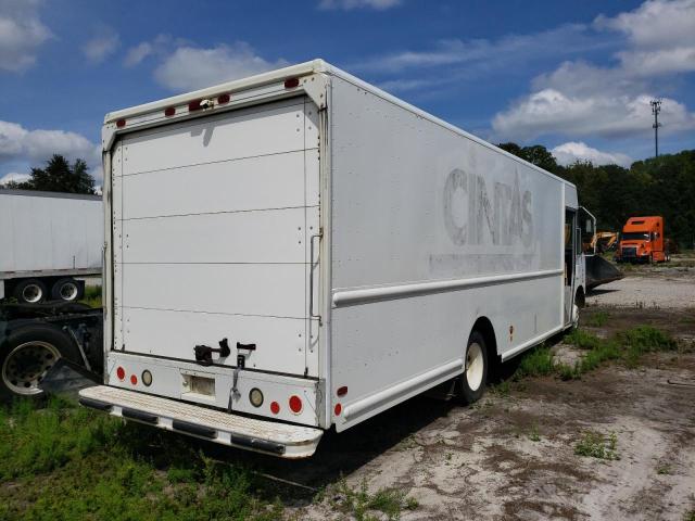 4UZAAPDU6CCBT6237 - 2012 FREIGHTLINER CHASSIS M WHITE photo 4