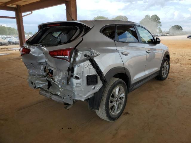 KM8J23A44JU736415 - 2018 HYUNDAI TUCSON SE GRAY photo 4