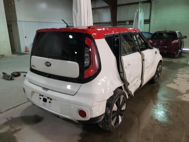 KNDJP3A55J7518142 - 2018 KIA SOUL + WHITE photo 4