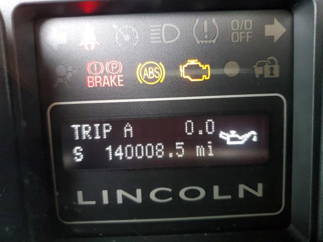 5LMFU28588LJ04989 - 2008 LINCOLN NAVIGATOR 黑色 照片 8