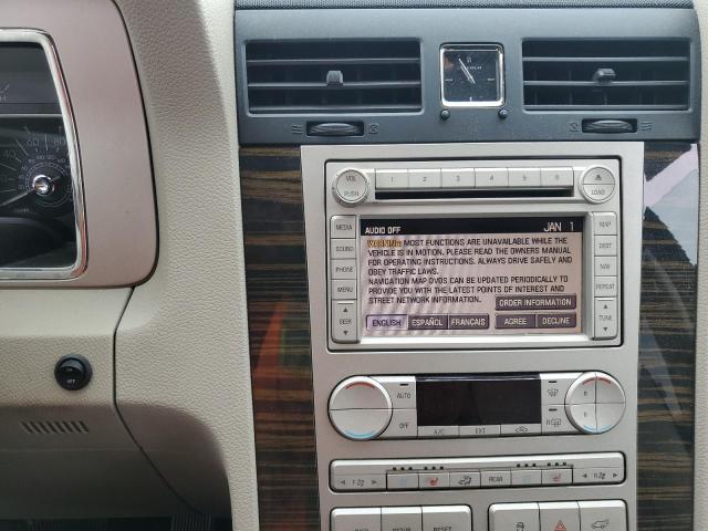 5LMFU28588LJ04989 - 2008 LINCOLN NAVIGATOR 黑色 照片 9