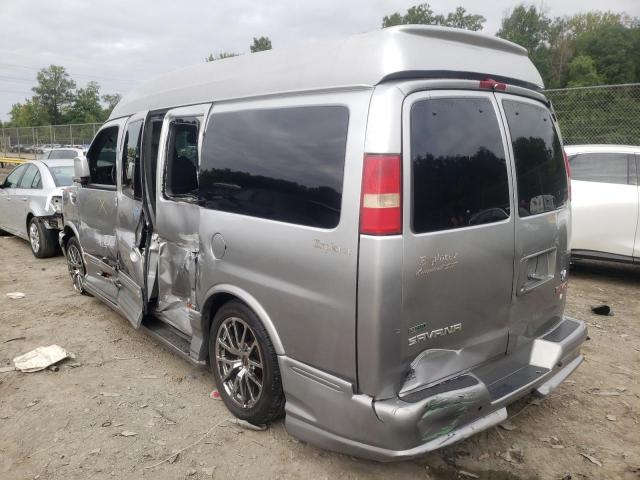 1GDS7DC41B1144367 - 2011 GMC SAVANA RV SILVER photo 3