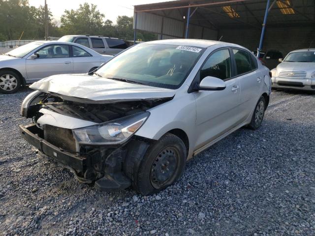 3KPA24AD3LE312588 - 2020 KIA RIO LX SILVER photo 2