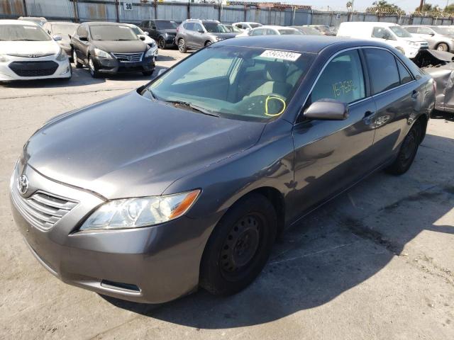 4T4BE46KX8R027206 - 2008 TOYOTA CAMRY CE GRAY photo 2