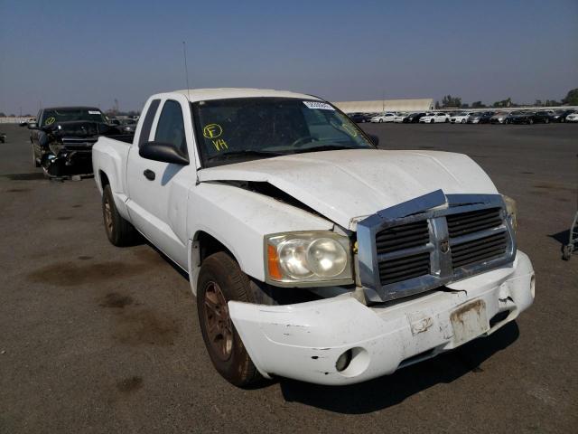 1D7HE42K56S646471 - 2006 DODGE DAKOTA SLT WHITE photo 1