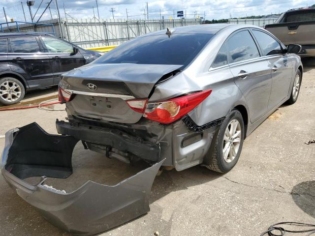 5NPEB4AC2DH696451 - 2013 HYUNDAI SONATA GLS GRAY photo 4