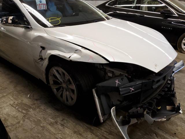 5YJSA1E27HF207343 - 2017 TESLA MODEL S Blanco foto 9