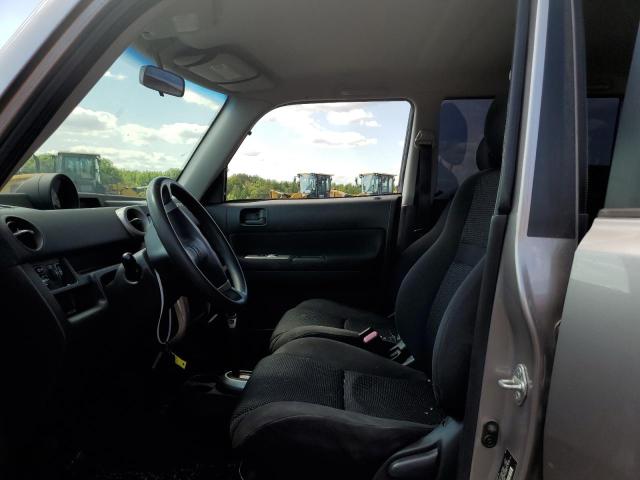 JTLKT324354024430 - 2005 TOYOTA SCION XB 银色 照片 5