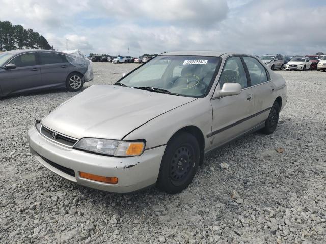 1HGCD563XTA291221 - 1996 HONDA ACCORD LX SILVER photo 2