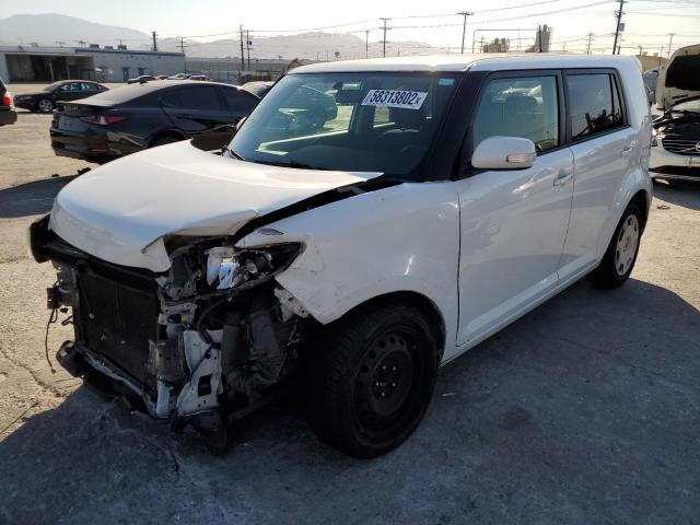 JTLZE4FE0EJ049658 - 2014 TOYOTA SCION XB WHITE photo 2