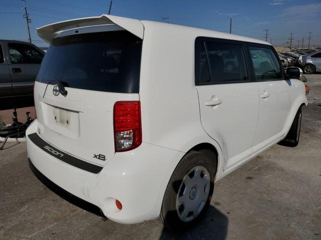 JTLZE4FE0EJ049658 - 2014 TOYOTA SCION XB WHITE photo 4