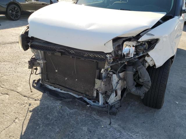 JTLZE4FE0EJ049658 - 2014 TOYOTA SCION XB WHITE photo 9