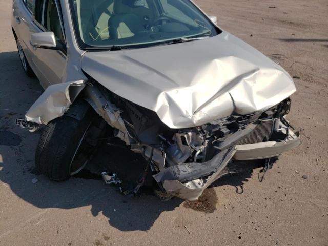 1G11C5SL9EF163291 - 2014 CHEVROLET MALIBU 1LT 金色 照片 9