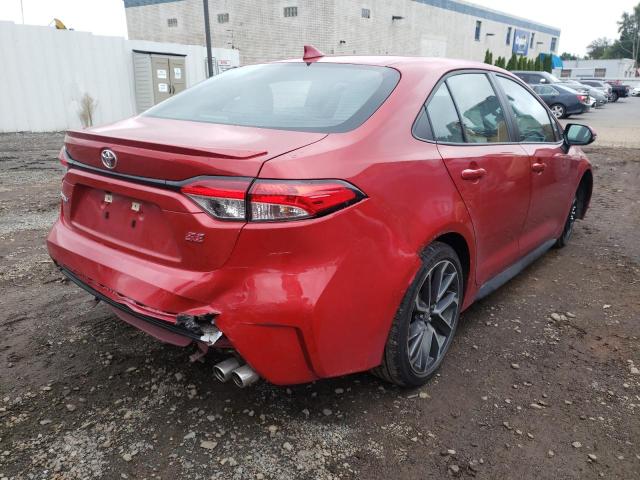 5YFP4RCE3LP029114 - 2020 TOYOTA COROLLA SE RED photo 4