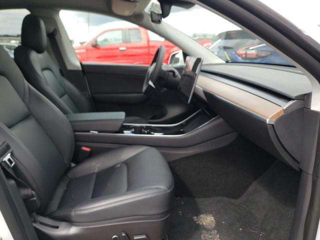 5YJYGDEE4MF111748 - 2021 TESLA MODEL Y Blanc photo 5