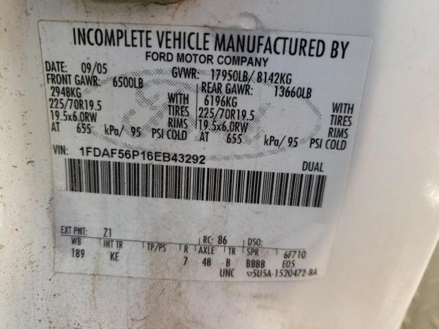 1FDAF56P16EB43292 - 2006 FORD F550 WHITE photo 10