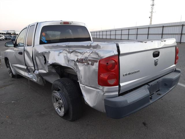 1D7HE32K18S531721 - 2008 DODGE DAKOTA SXT SILVER photo 3