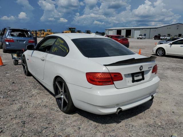 WBAWB7C51AP049024 - 2010 BMW 335 I WHITE photo 3