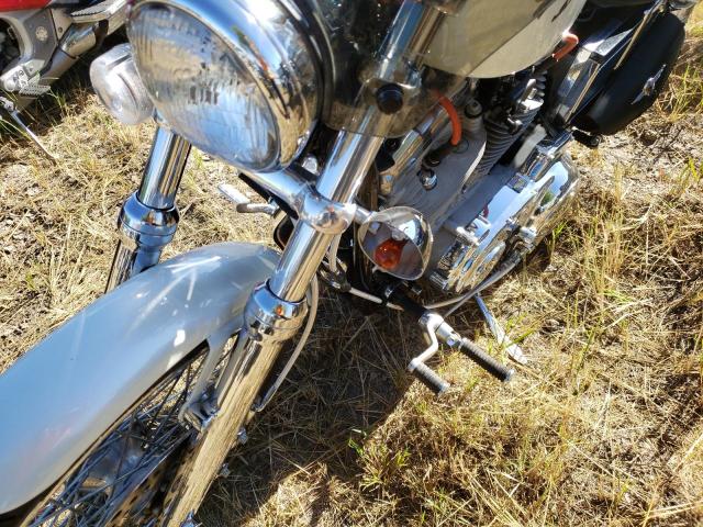 1HD4CJM111K140953 - 2001 HARLEY-DAVIDSON XL883 C WHITE photo 9