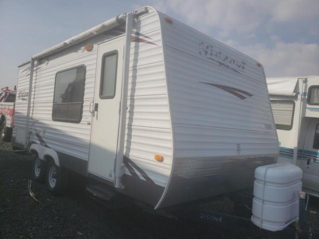 4YDT19F28AN200584 - 2010 KYRV TRAILER WHITE photo 9