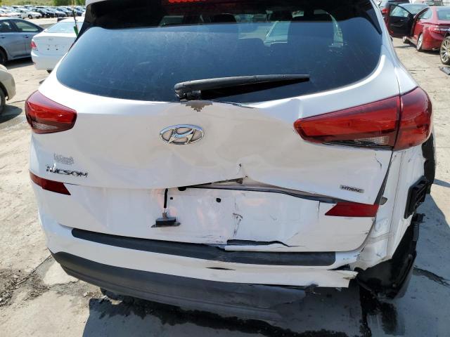 KM8J2CA49KU991319 - 2019 HYUNDAI TUCSON SE WHITE photo 9