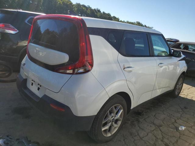 KNDJ23AU4N7830691 - 2022 KIA SOUL LX WHITE photo 4