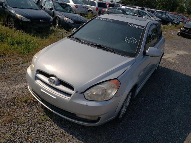 KMHCN35C87U040778 - 2007 HYUNDAI ACCENT BAS SILVER photo 2