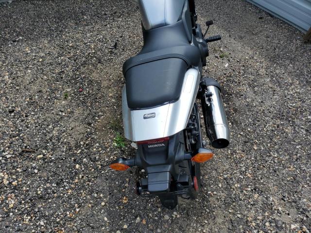 JH2RC6848FK100232 - 2015 HONDA CTX700 ND  photo 6