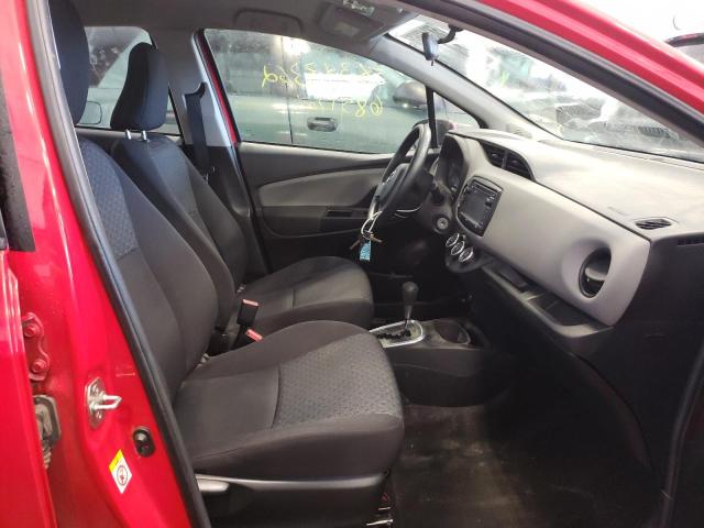 VNKKTUD36GA066107 - 2016 TOYOTA YARIS L RED photo 5