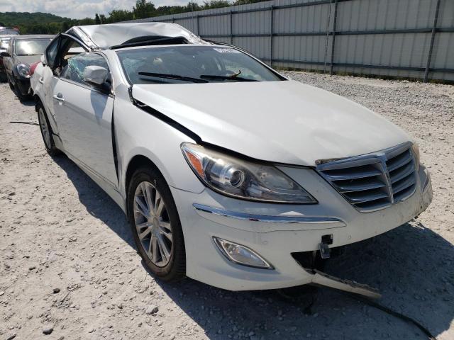 KMHGC4DFXCU203174 - 2012 HYUNDAI GENESIS 4. WHITE photo 1