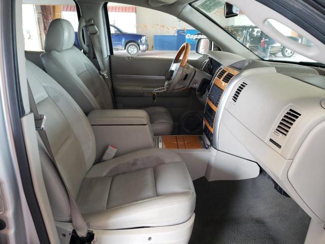 1A8HW58248F113987 - 2008 CHRYSLER ASPEN LIMI SILVER photo 5