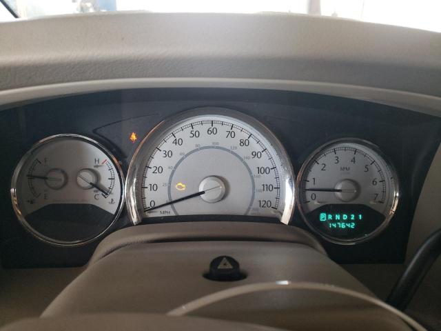 1A8HW58248F113987 - 2008 CHRYSLER ASPEN LIMI SILVER photo 8