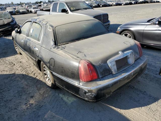 1LNHM82W21Y684586 - 2001 LINCOLN TOWN CAR S BLACK photo 3