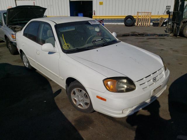 KMHCG45C75U599235 - 2005 HYUNDAI ACCENT WHITE photo 1