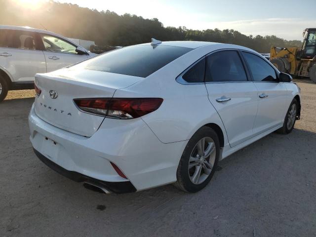 5NPE34AF3KH775034 - 2019 HYUNDAI SONATA WHITE photo 4