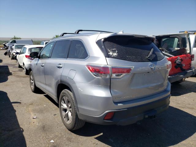 5TDKKRFHXFS058143 - 2015 TOYOTA HIGHLANDER XLE  photo 3