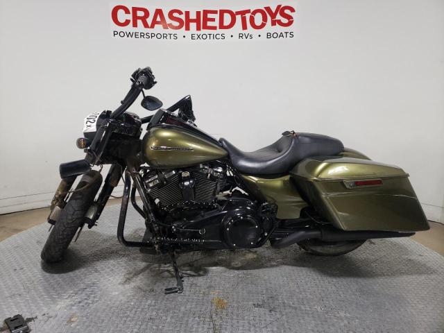 1HD1KVC28HB680043 - 2017 HARLEY-DAVIDSON FLHRXS GREEN photo 3