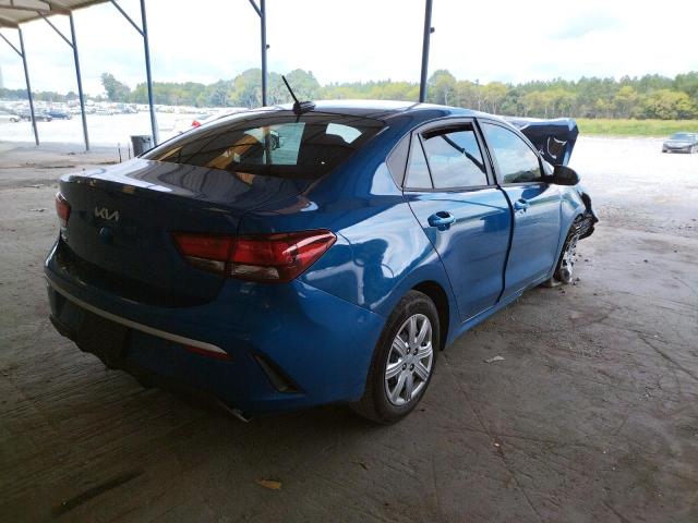 3KPA24AD4NE438493 - 2022 KIA RIO LX BLUE photo 4