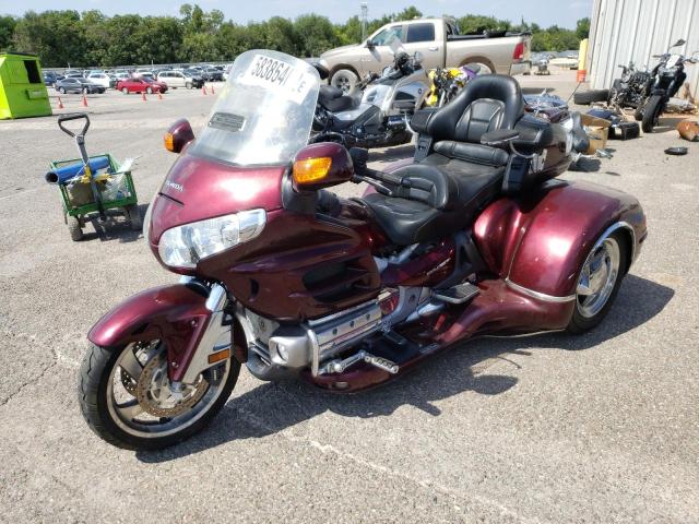 1HFSC47F18A708206 - 2008 HONDA GL1800 BURGUNDY photo 2