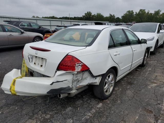 1HGCM563X6A112082 - 2006 HONDA ACCORD SE WHITE photo 4