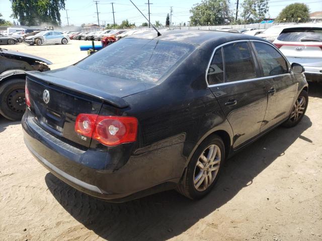 3VWEF71K47M113662 - 2007 VOLKSWAGEN JETTA WOLF BLACK photo 4