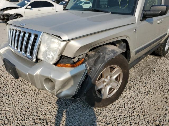 1J8HG48N48C173643 - 2008 JEEP COMMANDER 银色 照片 9