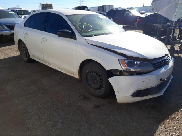 3VW1K7AJ3DM285307 - 2013 VOLKSWAGEN JETTA BASE Սպիտակ լուսանկար 1